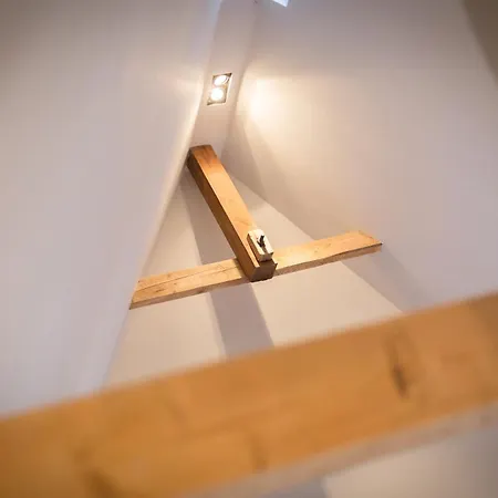 Hiirhues 度假居 *